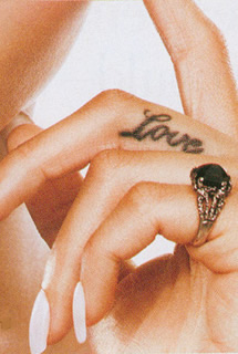 Tatouage de star: tatouage de Rihanna