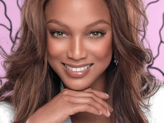 Maquillage des yeux: Conseils beauté de Tyra Banks